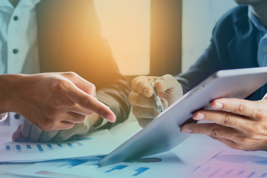 DSTNY Réfinance sa Dette pour Poursuivre sa Croissance